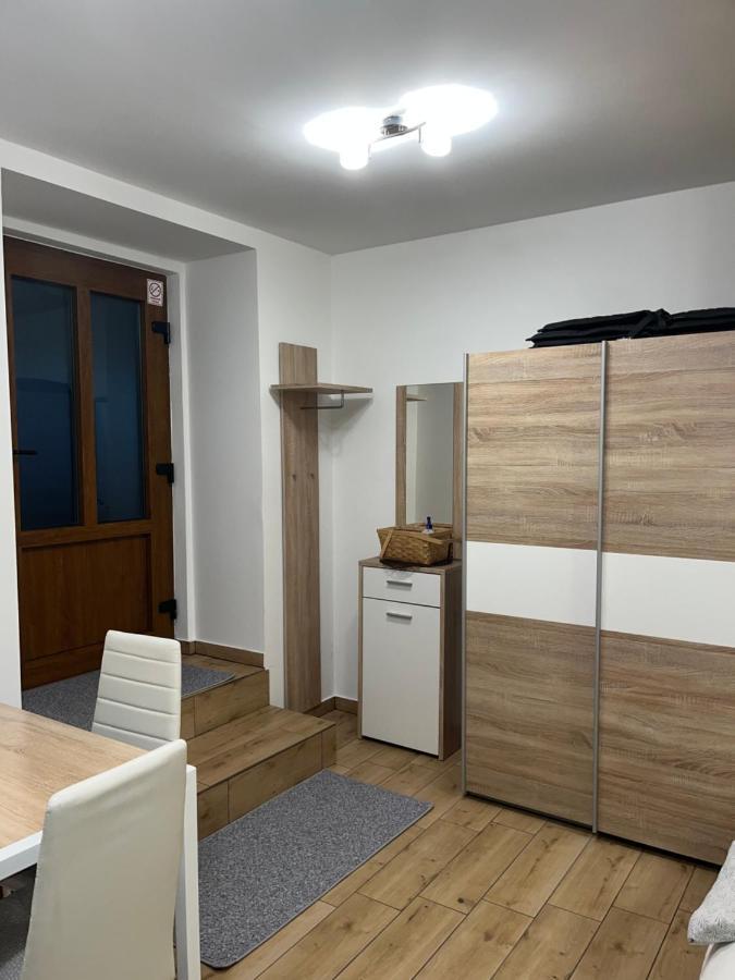 Lovre Lägenhet Viskovo Exteriör bild